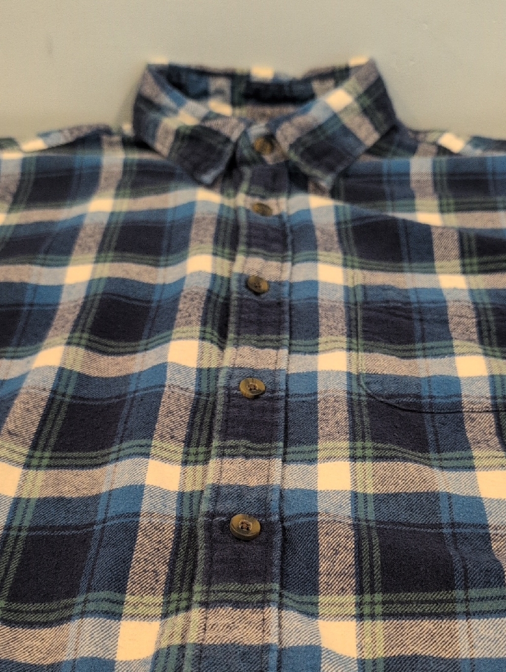 J. Crew Men's Medium Long Sleeve Button Down Plaid Flannel Style #AZ837 - Picture 6 of 13